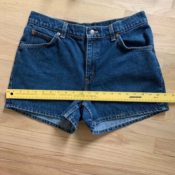 VINTAGE LEVI’S 941 Orange tab Denim Shorts - Picture 3 of 10